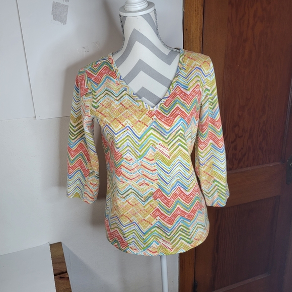 Womans J JIll Multicolor Chevron Print 3/4 Sleeve V-necks Font and Back Size Sm - Picture 1 of 11